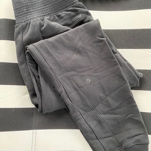 NEVER WORN Lululemon Cool and Collected Jogger *28